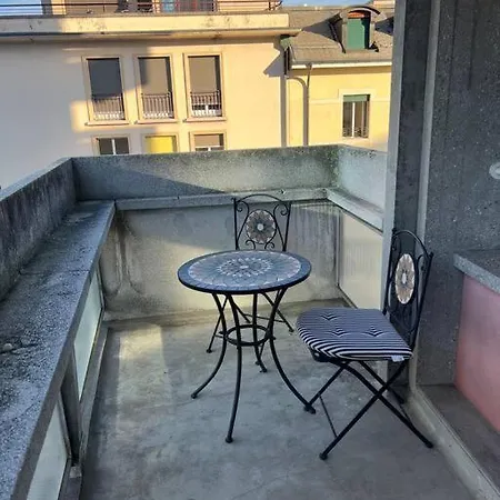 Geneve Magnifique Appartemens Aux Eaux Vives Exterior photo